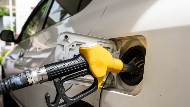 2026 Akaryakıt ÖTV Artışı: Benzin ve Motorin Fiyatları Nasıl Etkilenecek?